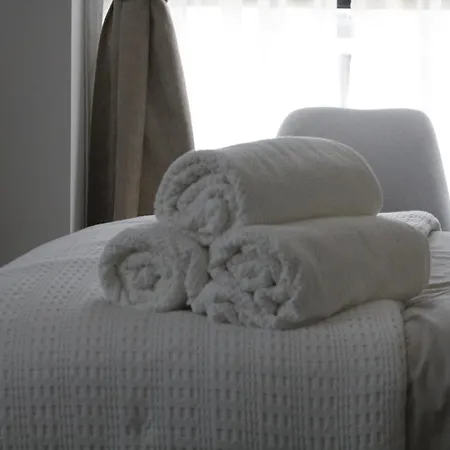 Apartahotel Madrid Urban Suites - Apartments Boutique Full Equiped-2